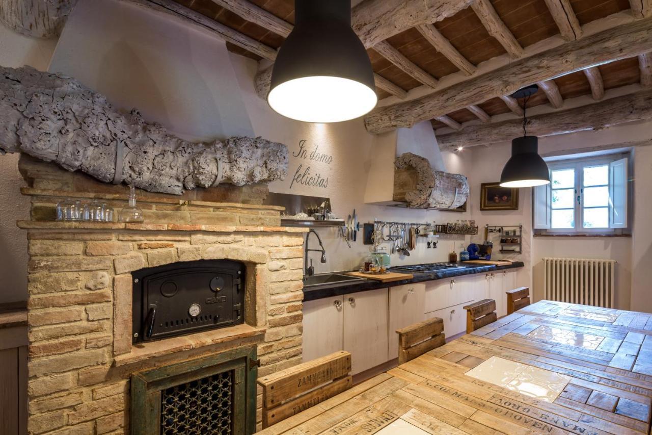 Borgo San Sisto B&B Тоди Экстерьер фото